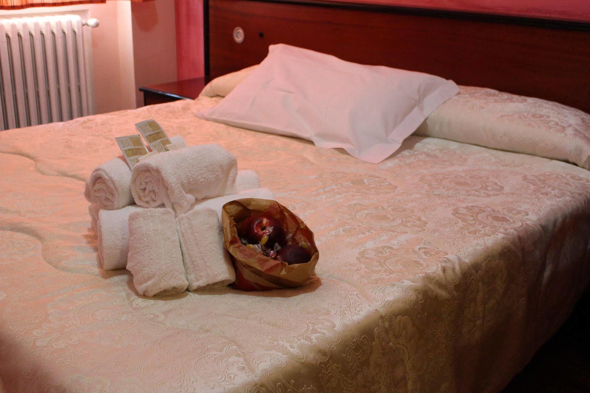 Hotel Miletto San Massimo  Bagian luar foto